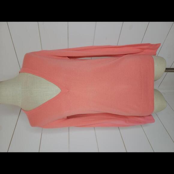 J. Crew Sweaters - J Crew pink lightweight cotton v neck sweater